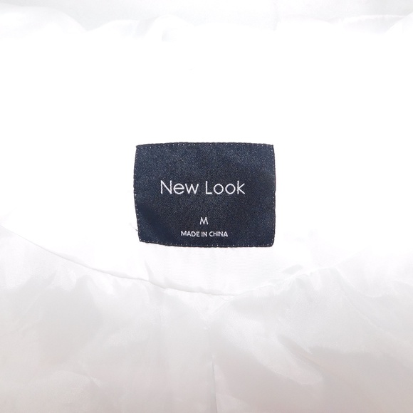 New Look White Cropped Windbreaker Jacket | Size M | Hooded Zip-Up Lightweight - Picture 4 of 4